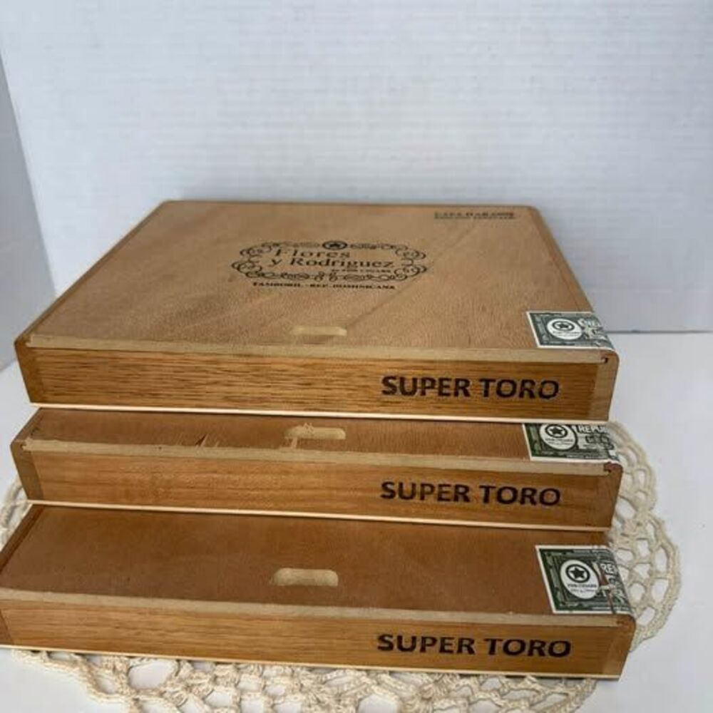 Flores y Rodriguez Super Toro Empty Cigar Boxes Dominican Republic